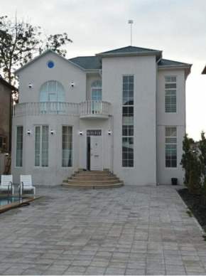 Villa Riverside